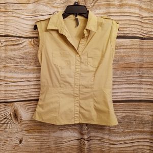 Khaki sleeveless button down top